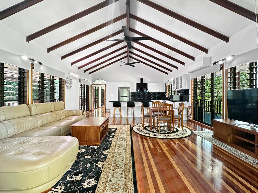 28 Pollard St, Horseshoe Bay, QLD 4819