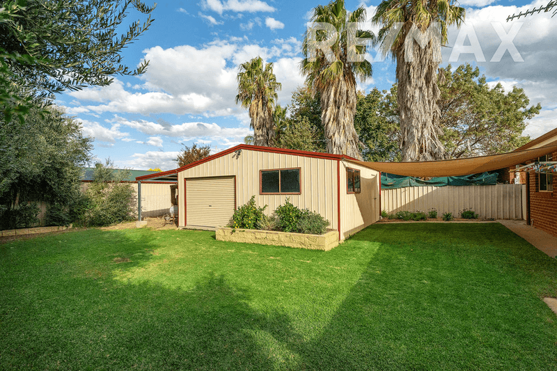 26 Kimba Drive, GLENFIELD PARK, NSW 2650