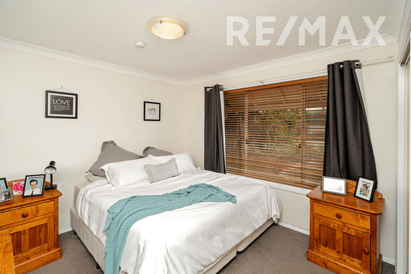 26 Kimba Drive, GLENFIELD PARK, NSW 2650