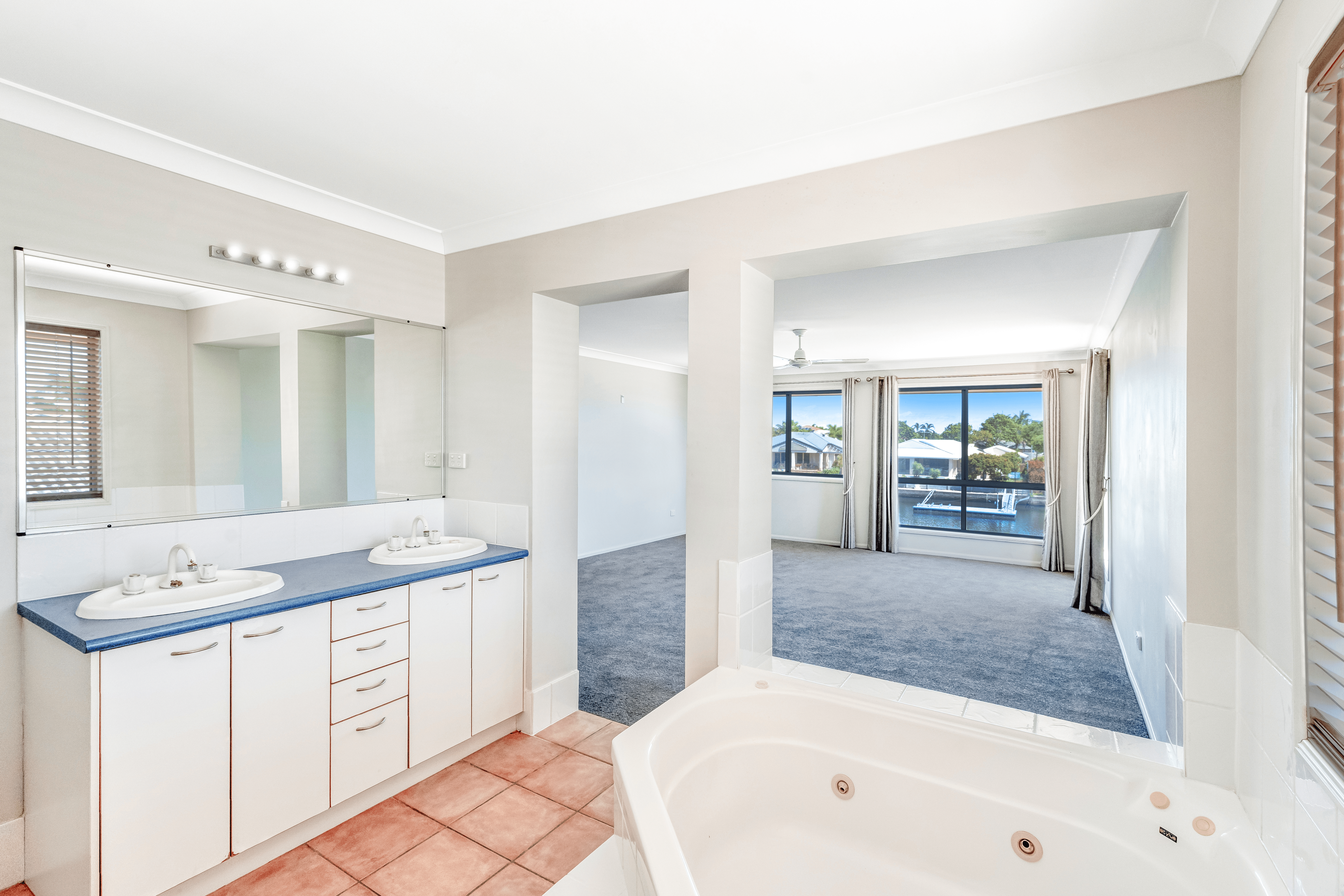 20 Topsail Circuit, BANKSIA BEACH, QLD 4507