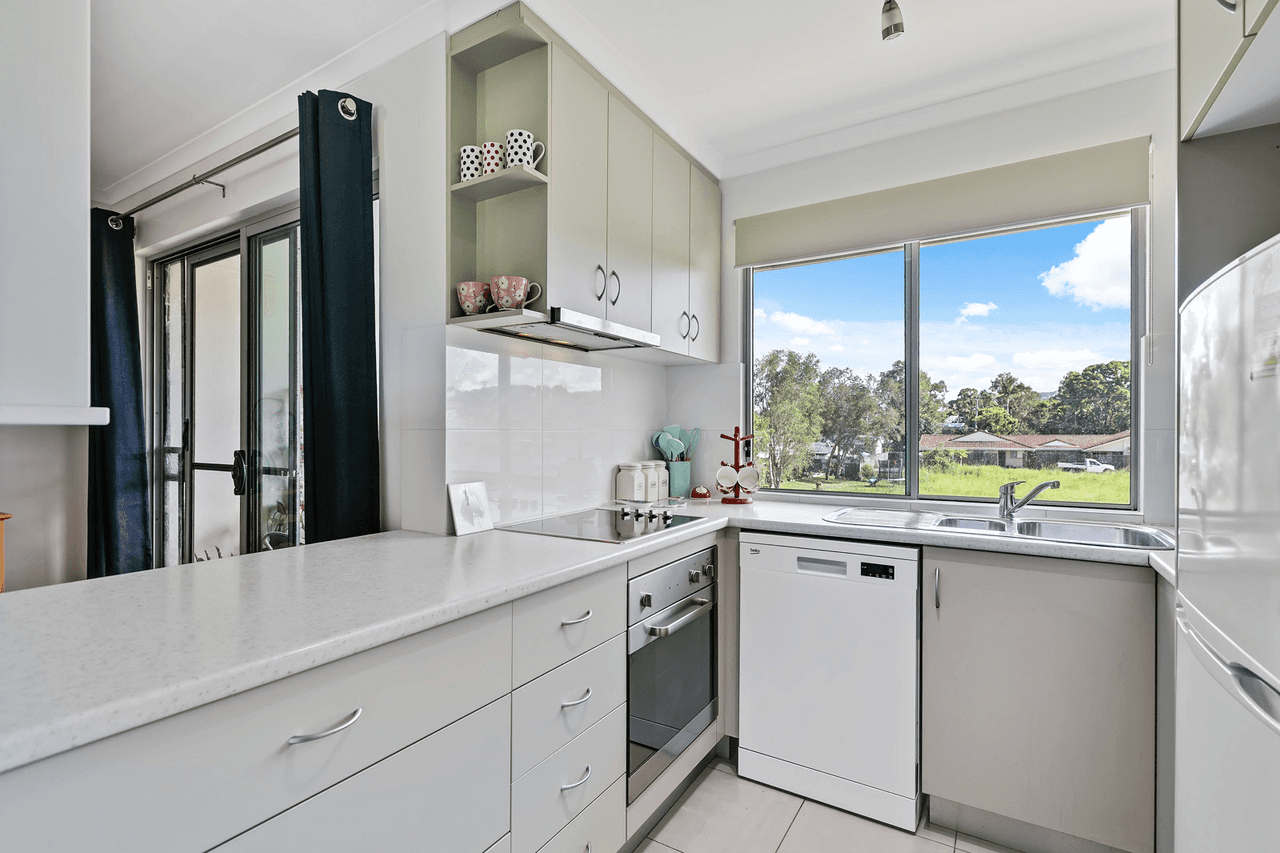 Unit 5/8A Low Street, Yandina, QLD 4561