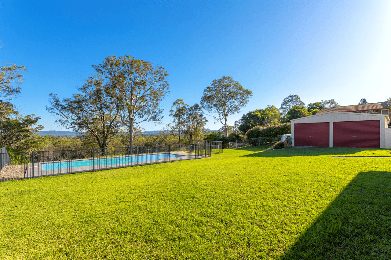 27 Potoroo Drive, TAREE, NSW 2430