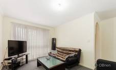 2/72 George Street, St Albans, VIC 3021