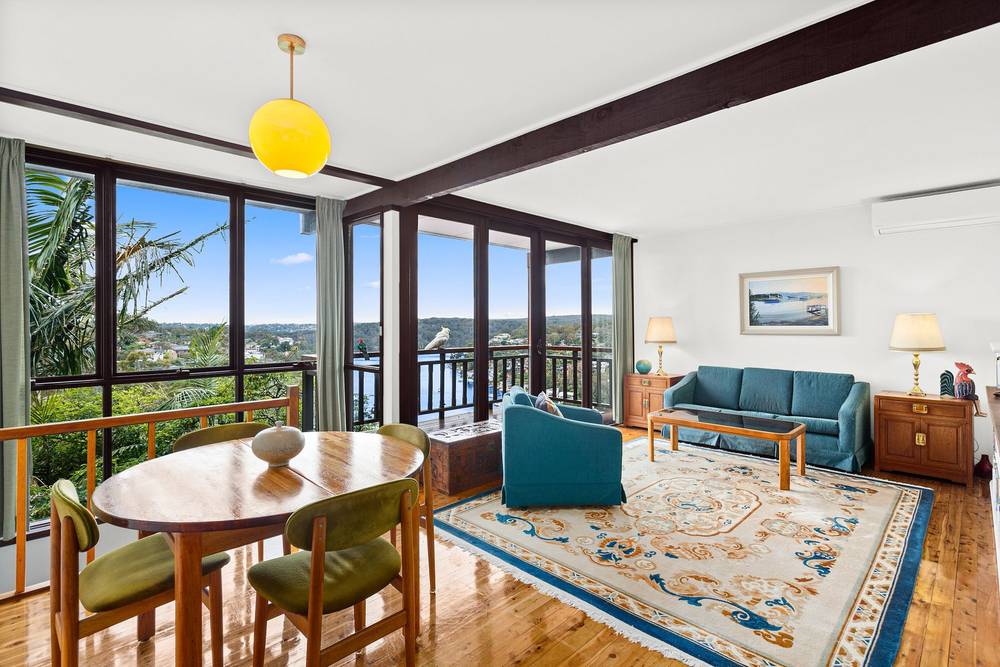 10 Molong Road, GYMEA BAY, NSW 2227