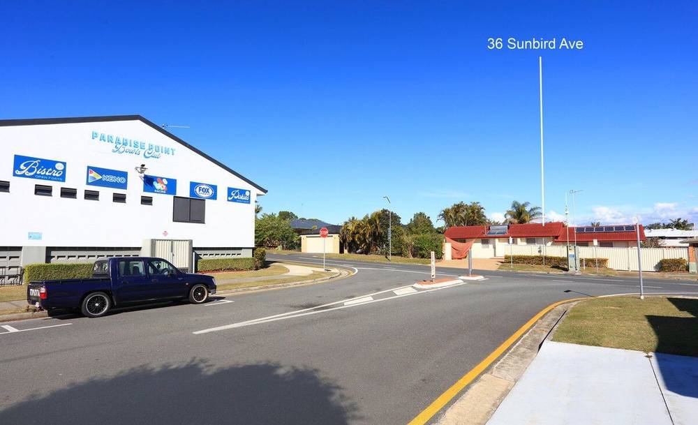 36 Sunbird Avenue, PARADISE POINT, QLD 4216