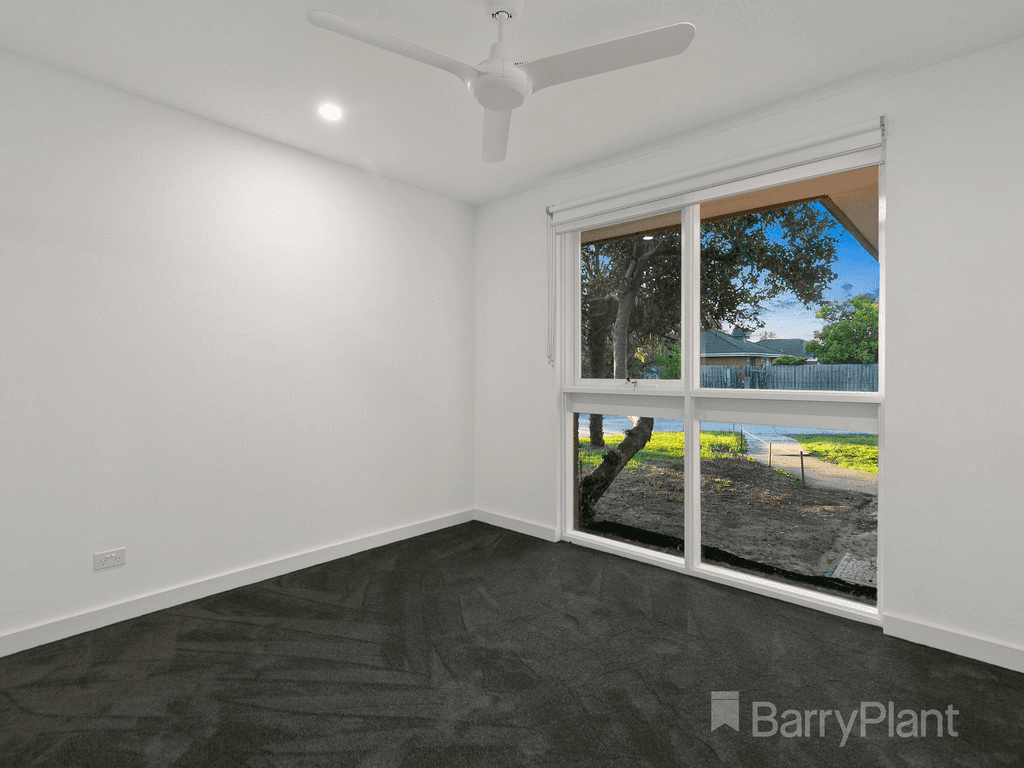 2/3 Pointside Avenue, BAYSWATER NORTH, VIC 3153