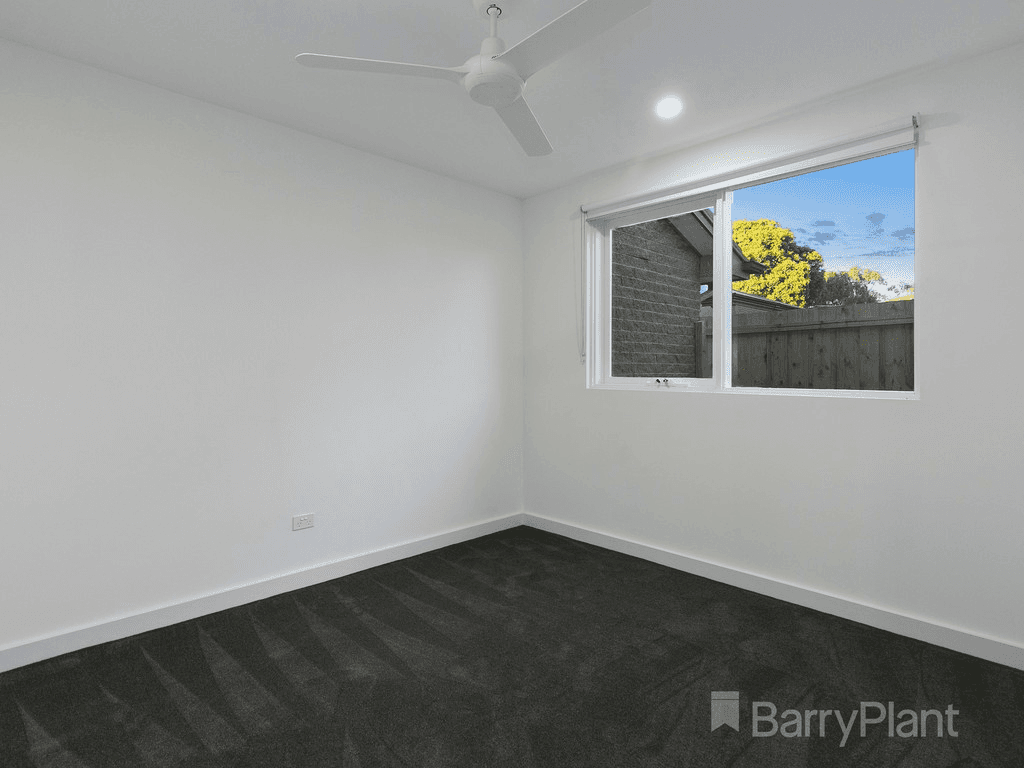 2/3 Pointside Avenue, BAYSWATER NORTH, VIC 3153