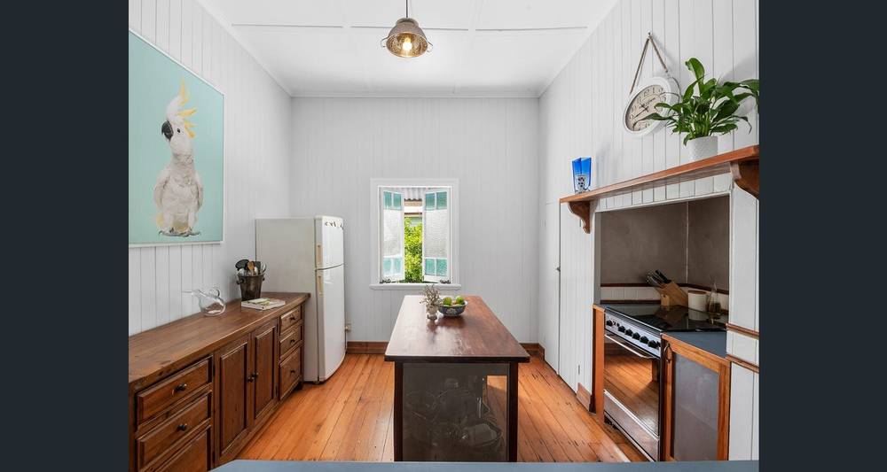 43 GRENADE STREET, CANNON HILL, QLD 4170