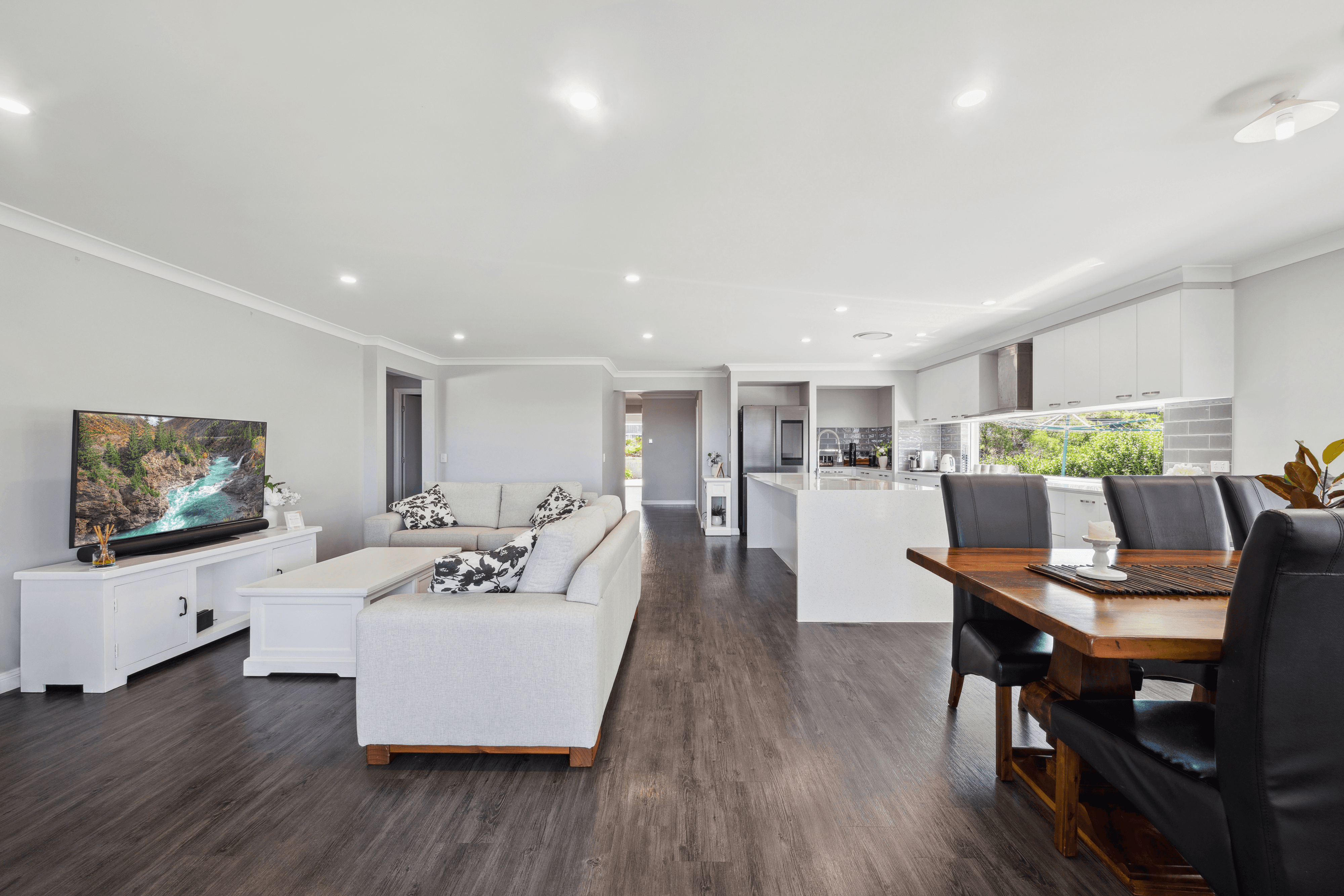 206 Palmview Forest Drive, PALMVIEW, QLD 4553