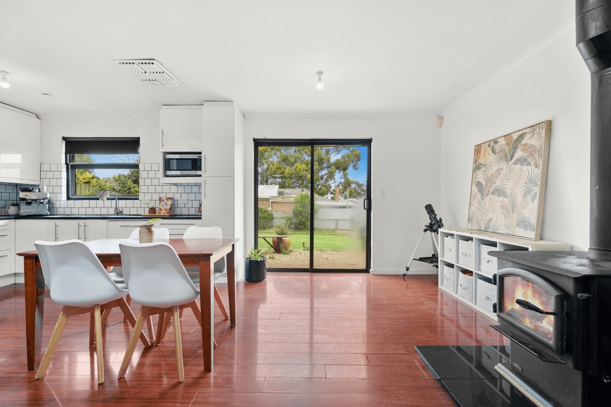 8 Bond Street, HAPPY VALLEY, SA 5159