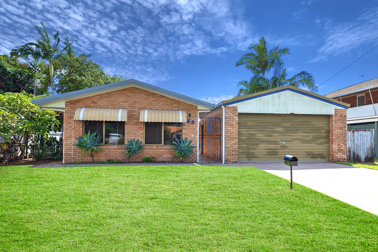 52 Dalby Street, MAROOCHYDORE, QLD 4558