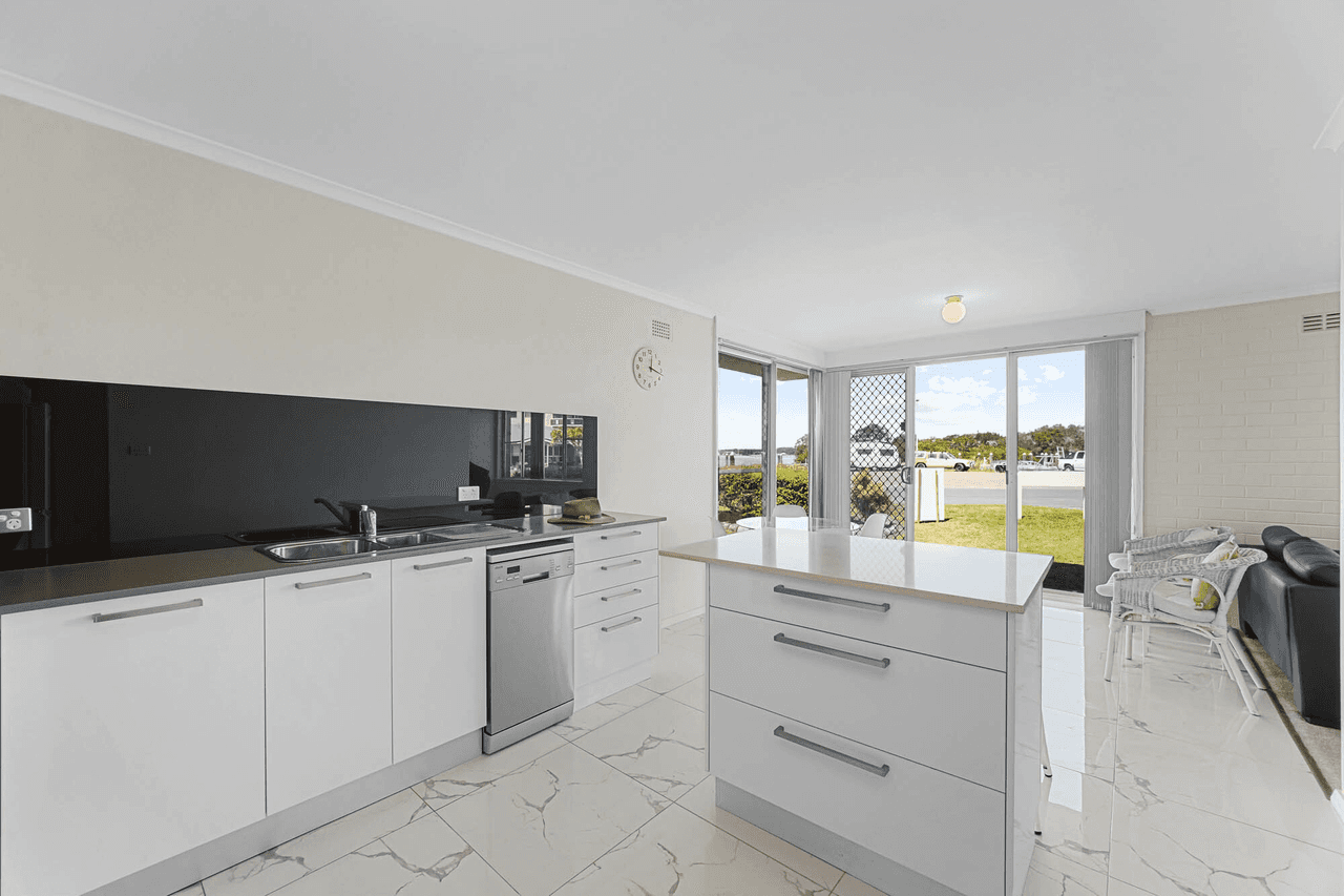 Unit 1/9 Point Rd, Tuncurry, NSW 2428