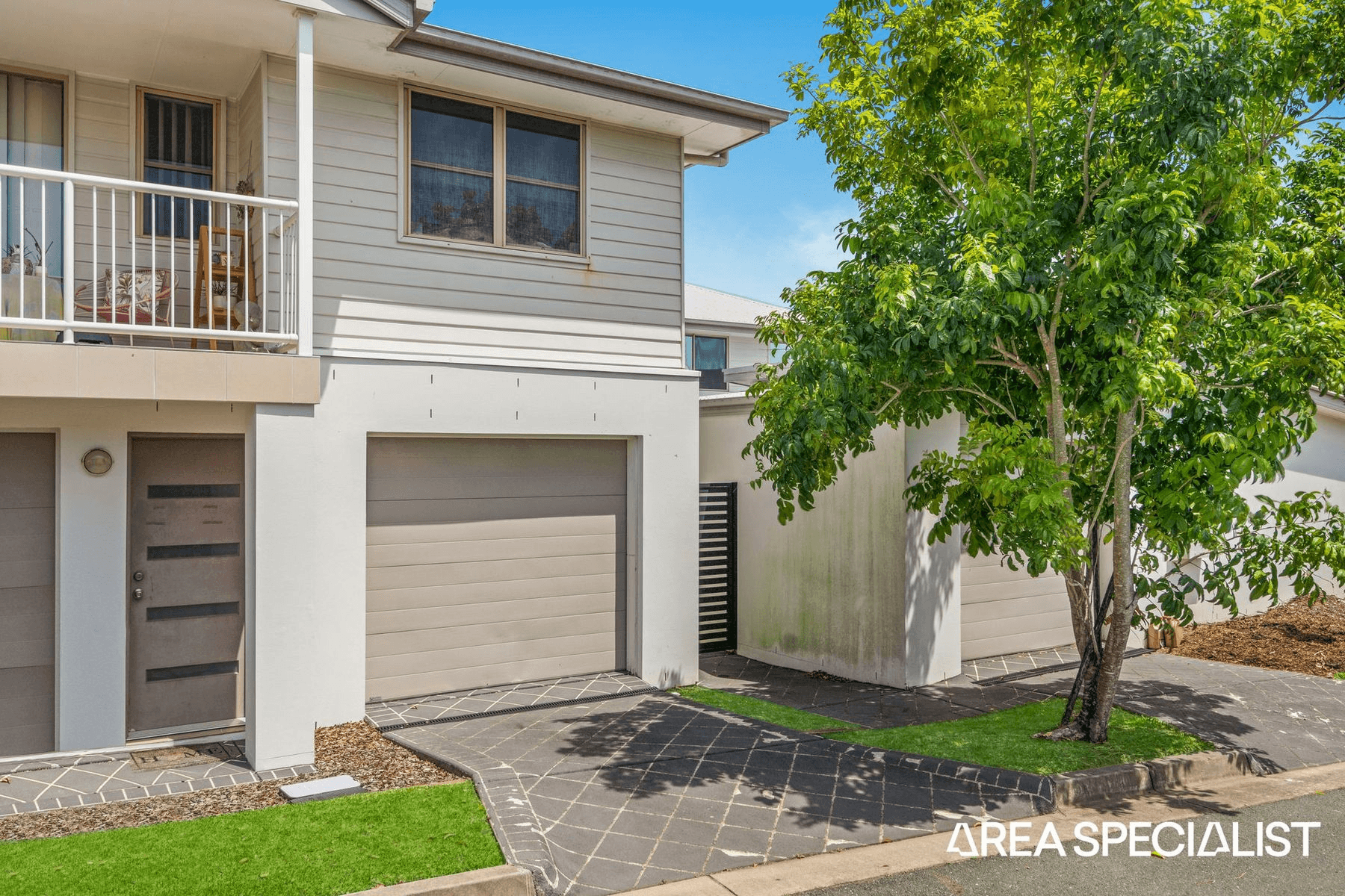 2/1 Leichhardt Street, Coomera, QLD 4209