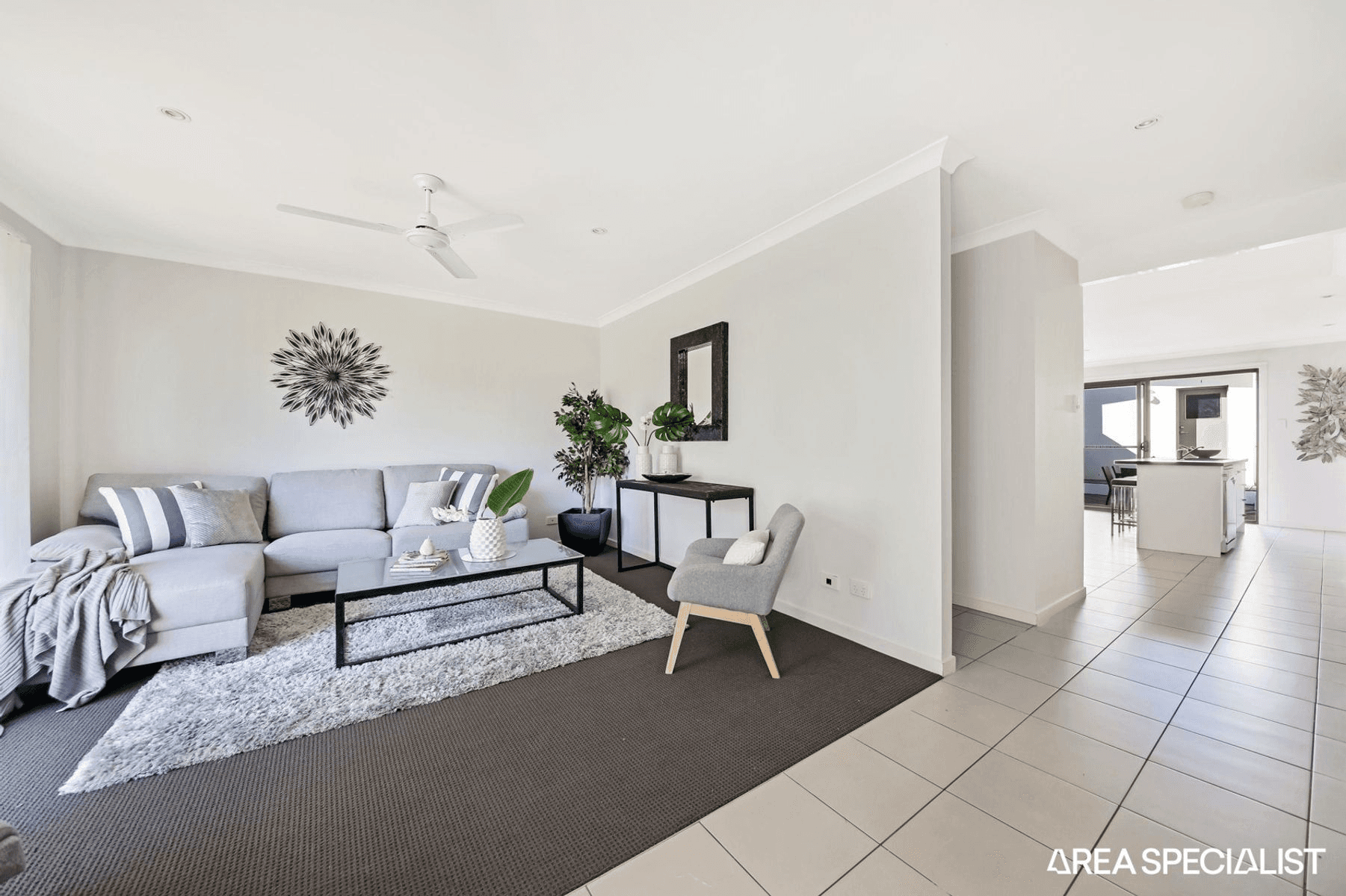 2/1 Leichhardt Street, Coomera, QLD 4209