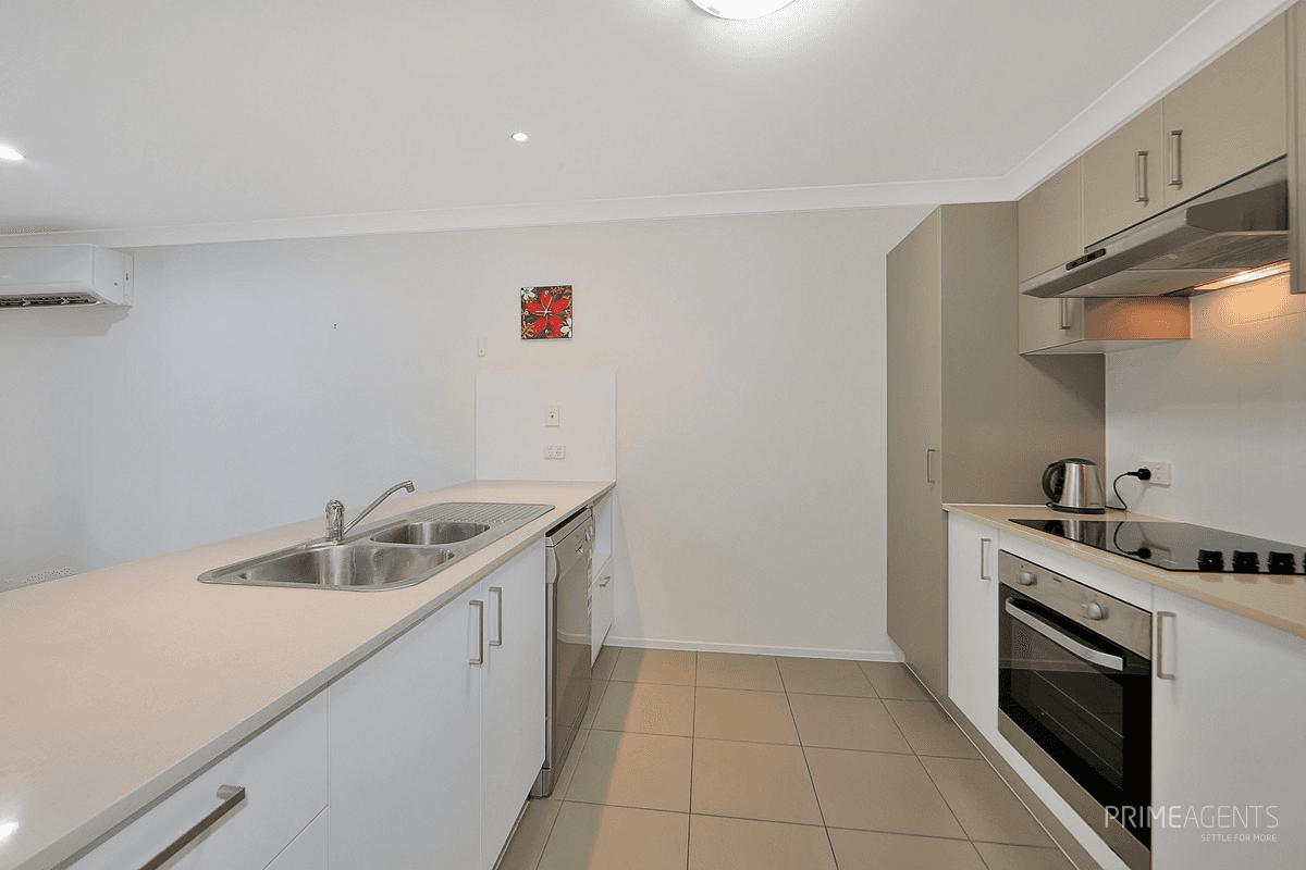 157/230 Pulgul Street, Urangan, QLD 4655