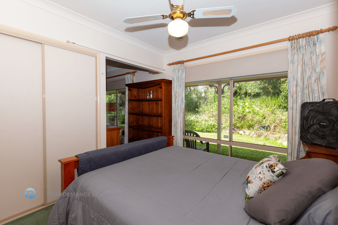 21 Gardenia Drive, BONOGIN, QLD 4213