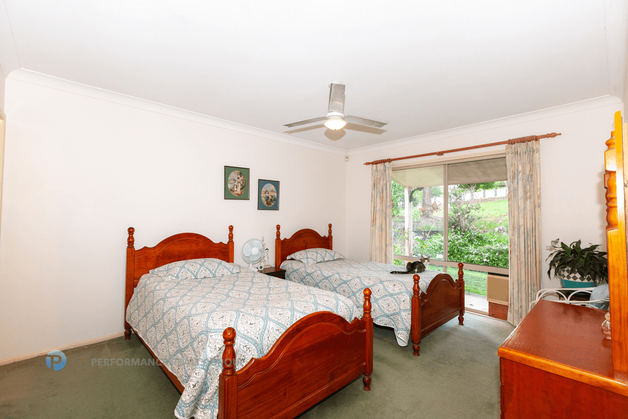 21 Gardenia Drive, BONOGIN, QLD 4213