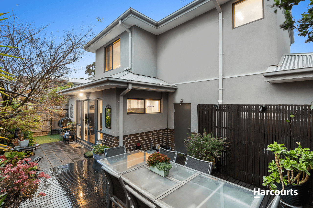 3/12 Newbigin Street, BURWOOD, VIC 3125