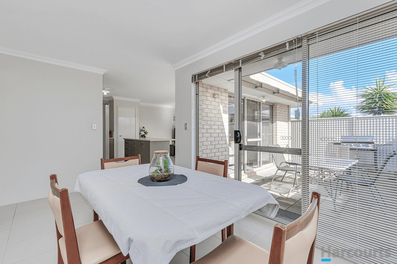 16 Needletail Avenue, ALKIMOS, WA 6038