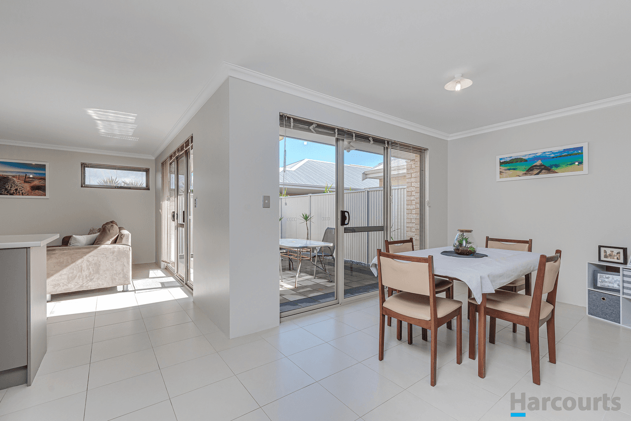 16 Needletail Avenue, ALKIMOS, WA 6038