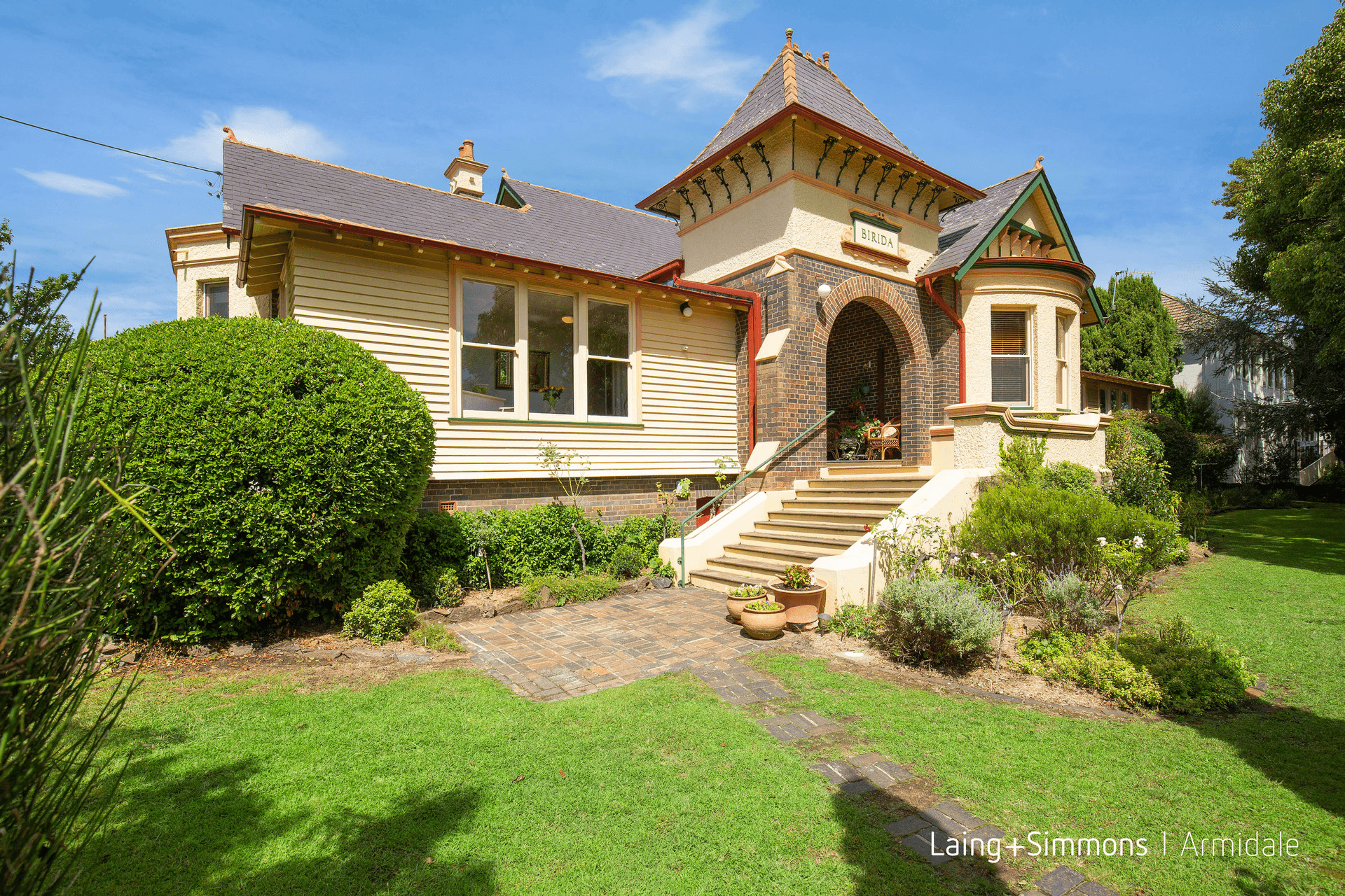 2/108 Brown Street, Armidale, NSW 2350