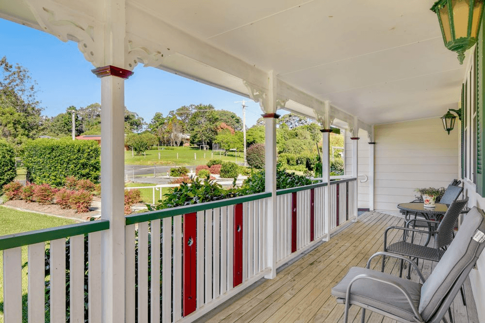 42 Bunderra Drive, BEECHWOOD, NSW 2446