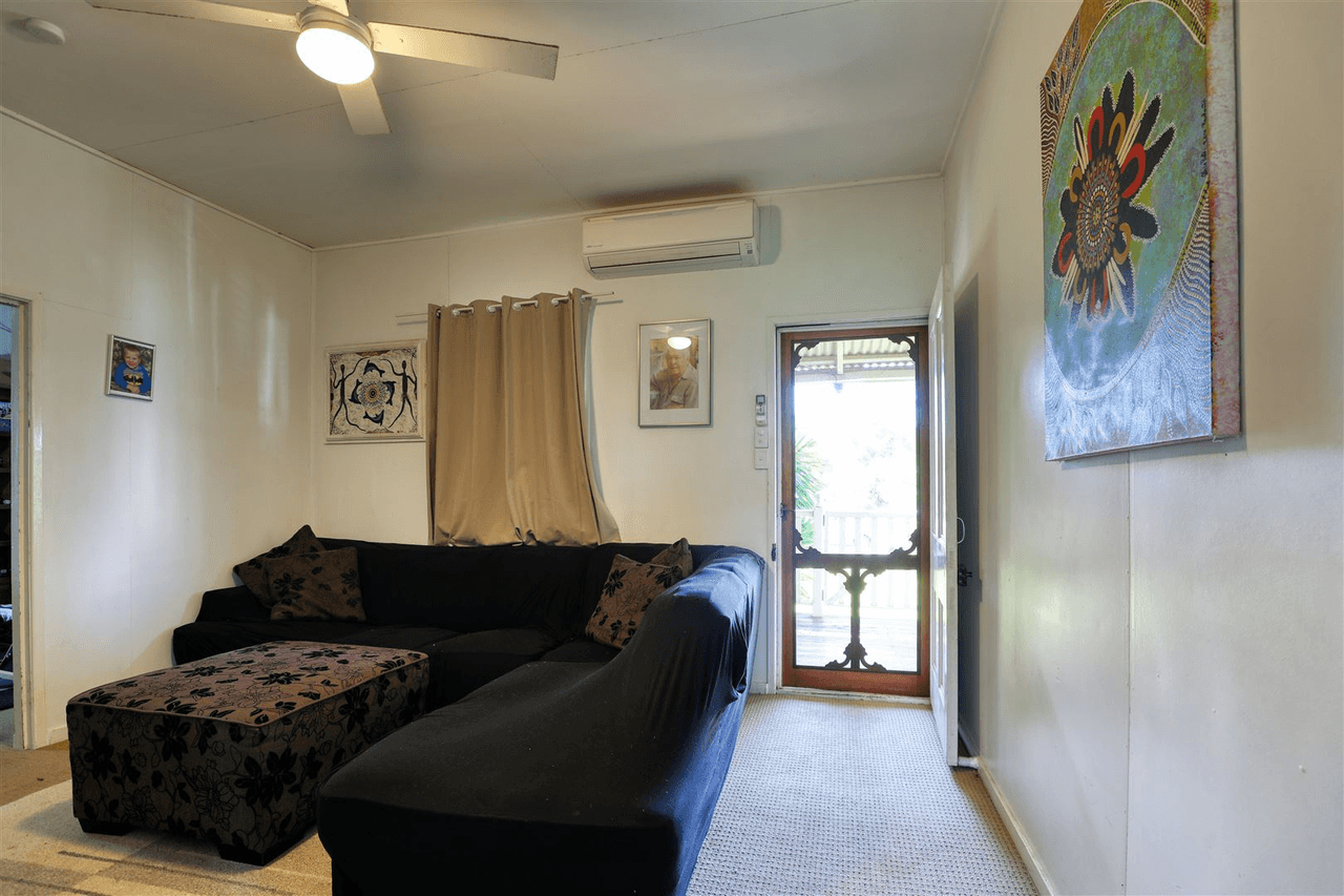 11 Short Street, PITTSWORTH, QLD 4356