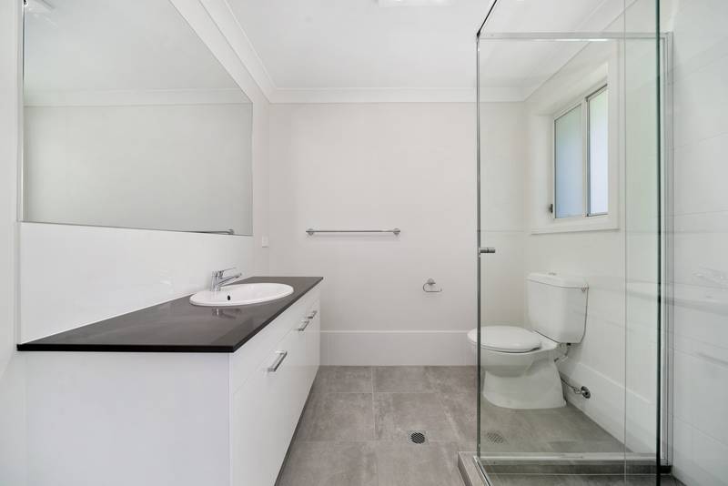 4 Little Court, MORAYFIELD, QLD 4506