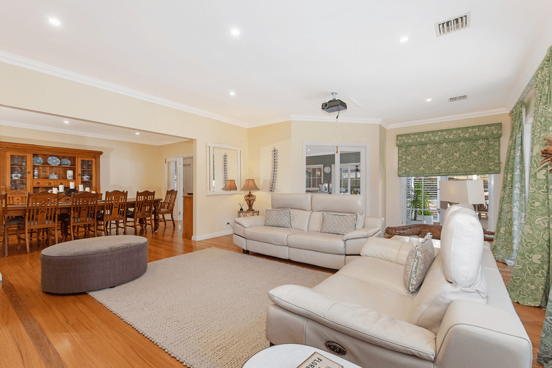 1 Nottingham Close, TERRIGAL, NSW 2260