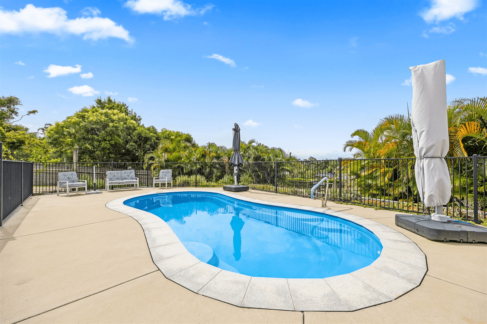 12 Windsor Way, URRAWEEN, QLD 4655