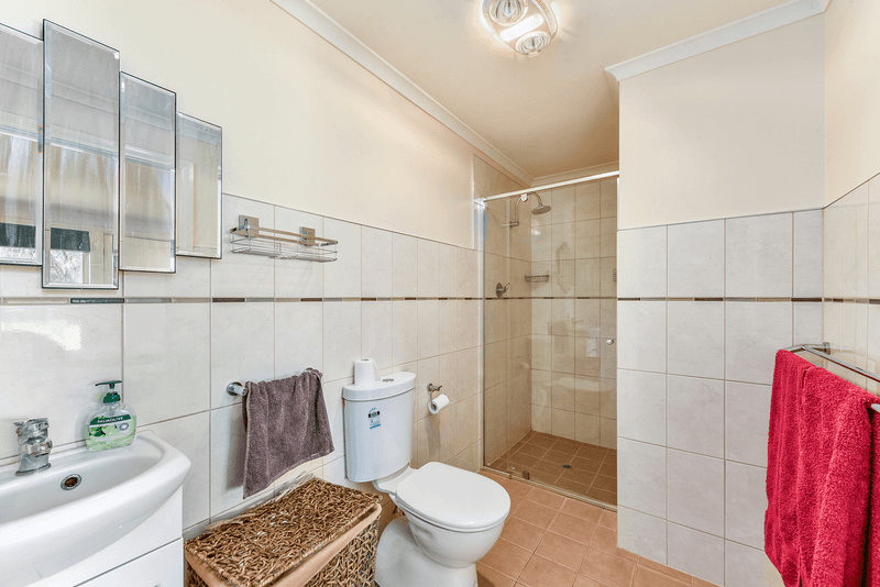 285 Plunkett Tce, Millicent, SA 5280