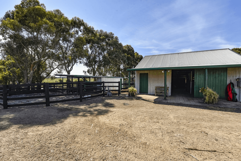 285 Plunkett Tce, Millicent, SA 5280