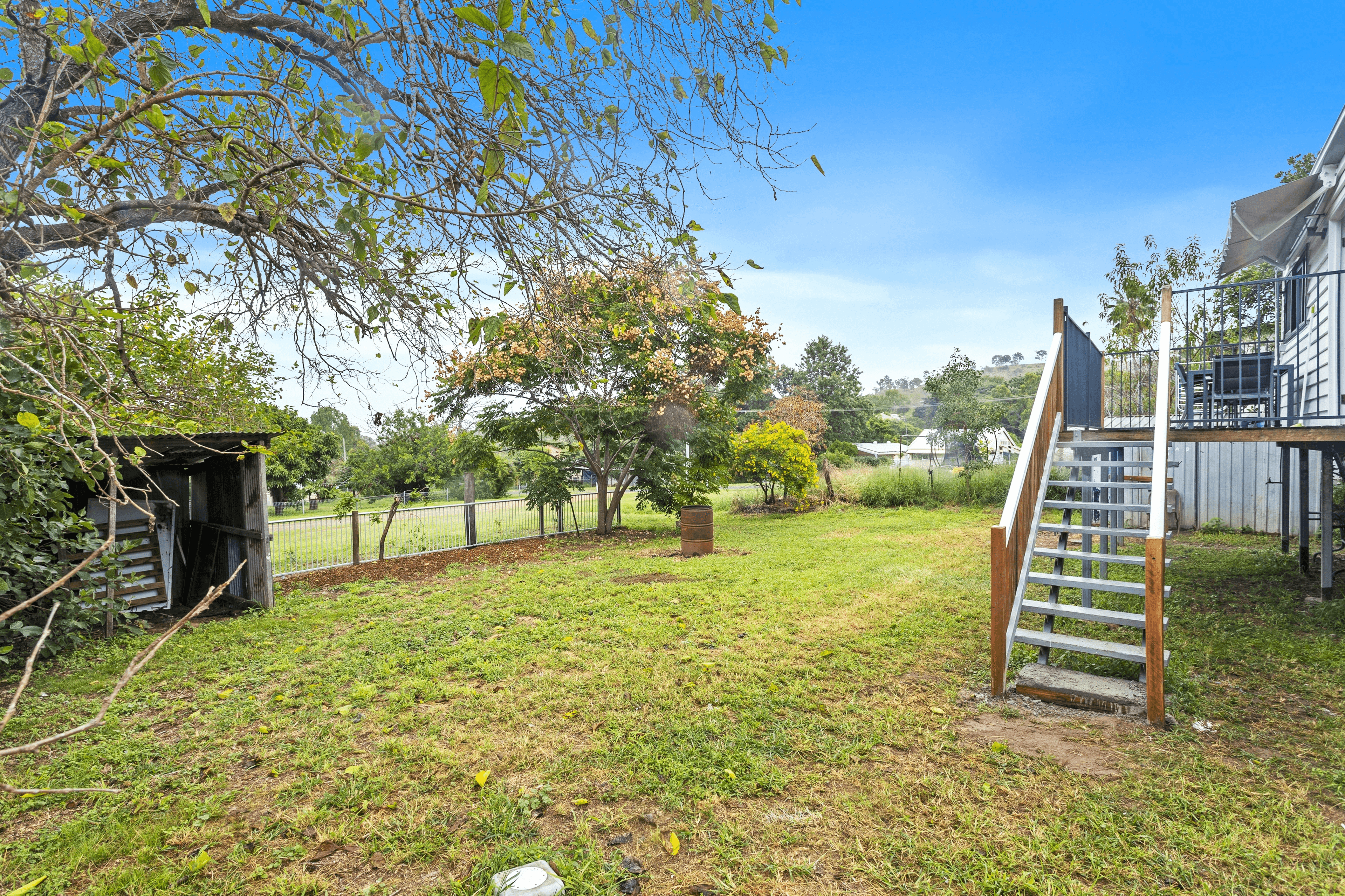 23 Grey Street, Walterhall, QLD 4714