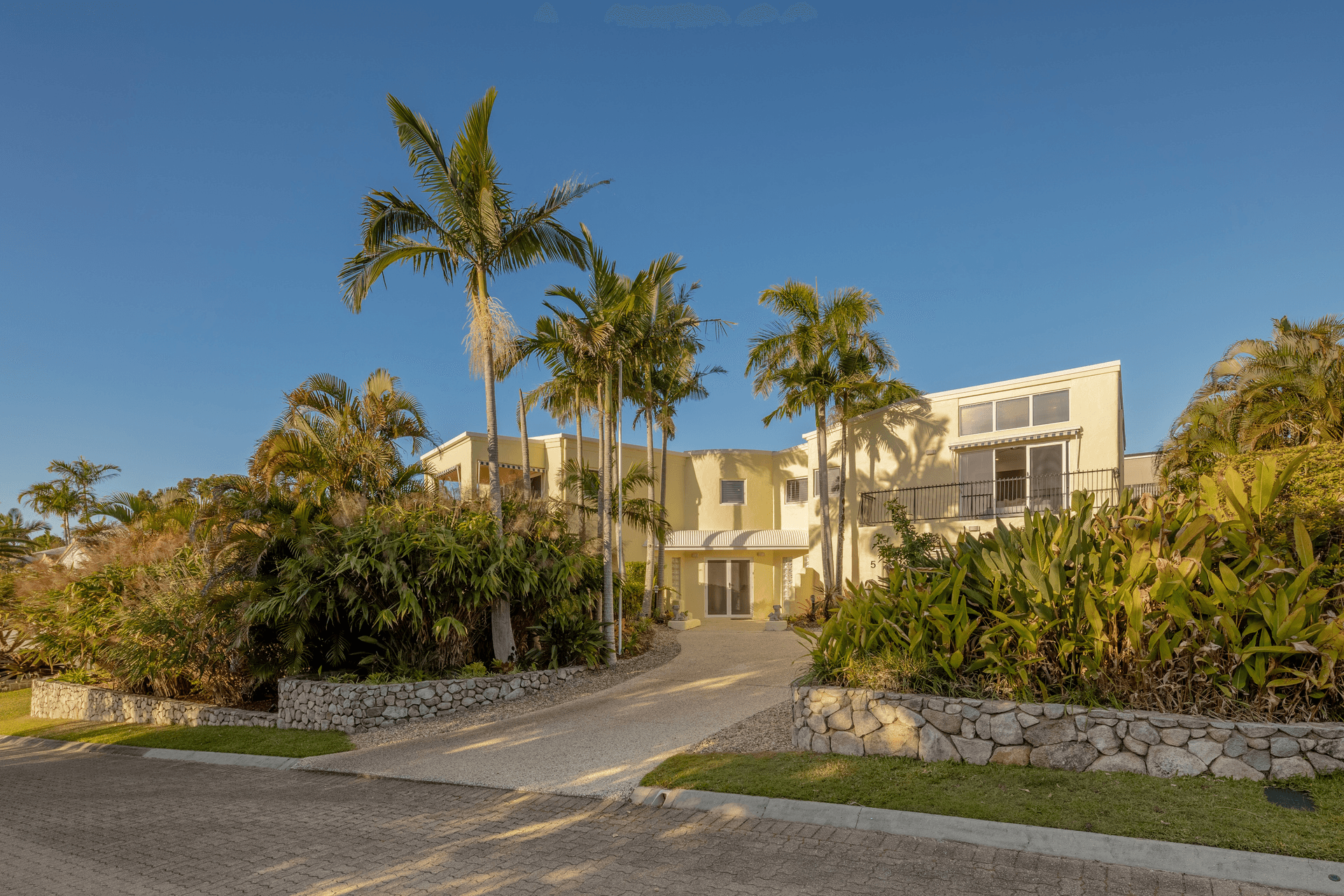 5 Tangmere Court, Noosa Heads, QLD 4567