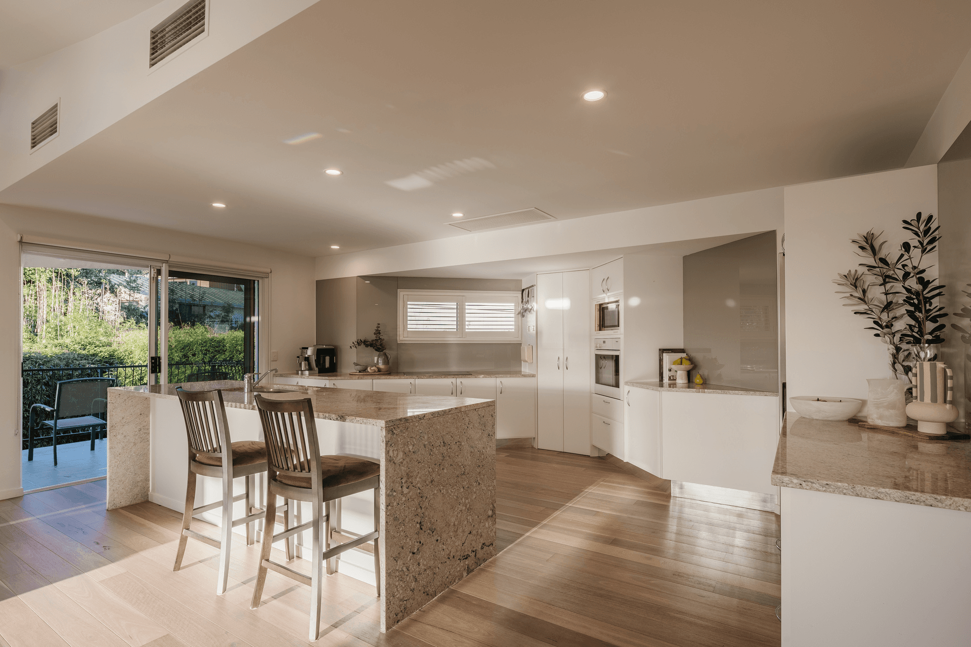 5 Tangmere Court, Noosa Heads, QLD 4567