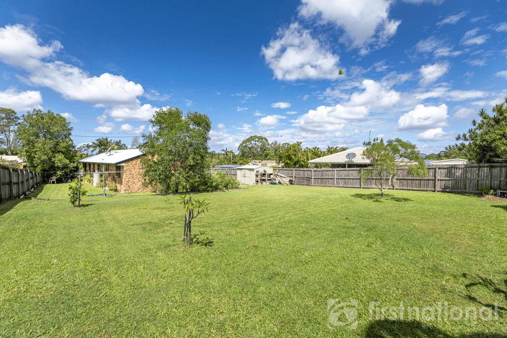 4 Barbara Court, BEERWAH, QLD 4519