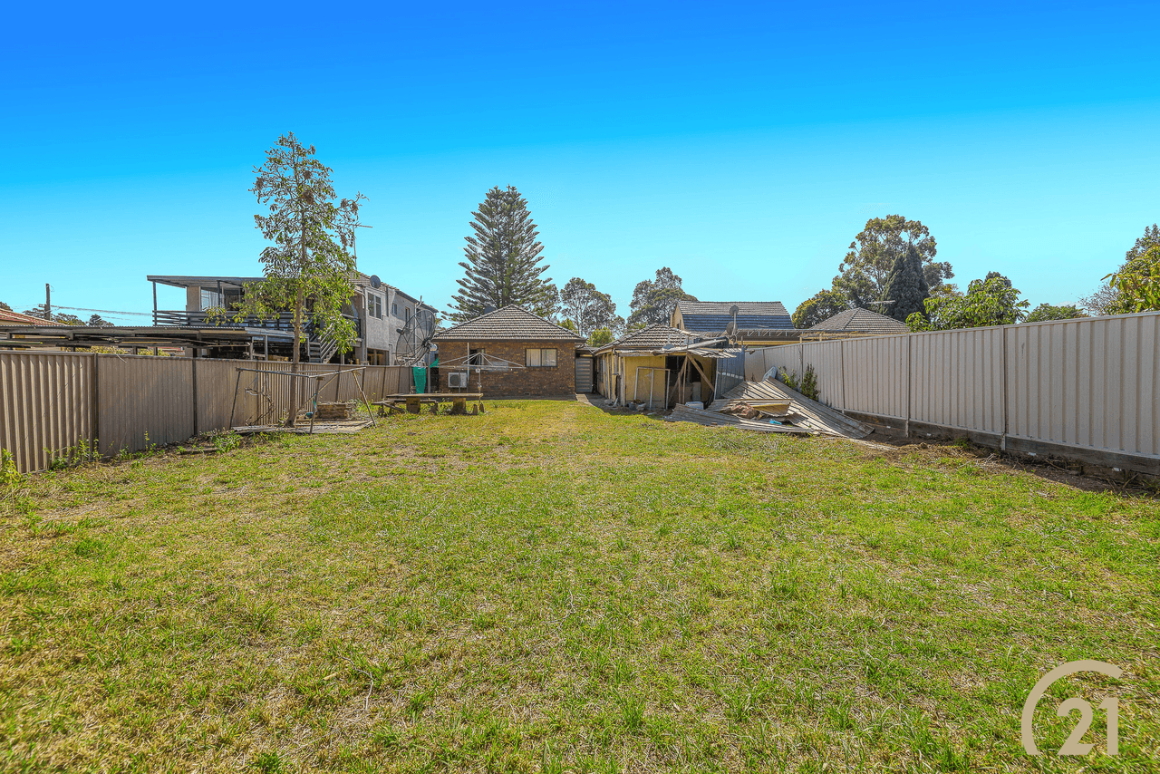 54 Riverview Road, Fairfield, NSW 2165