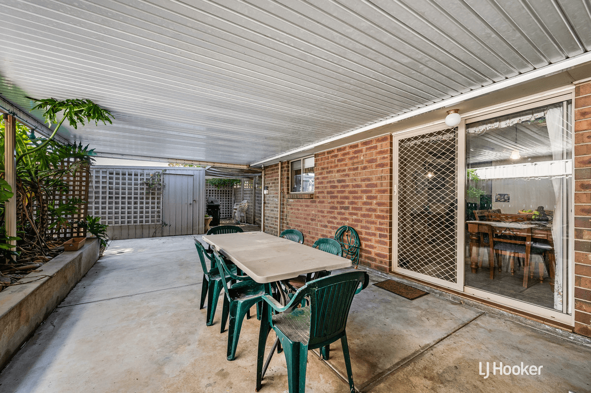 4 Reginald Parade, CRAIGMORE, SA 5114