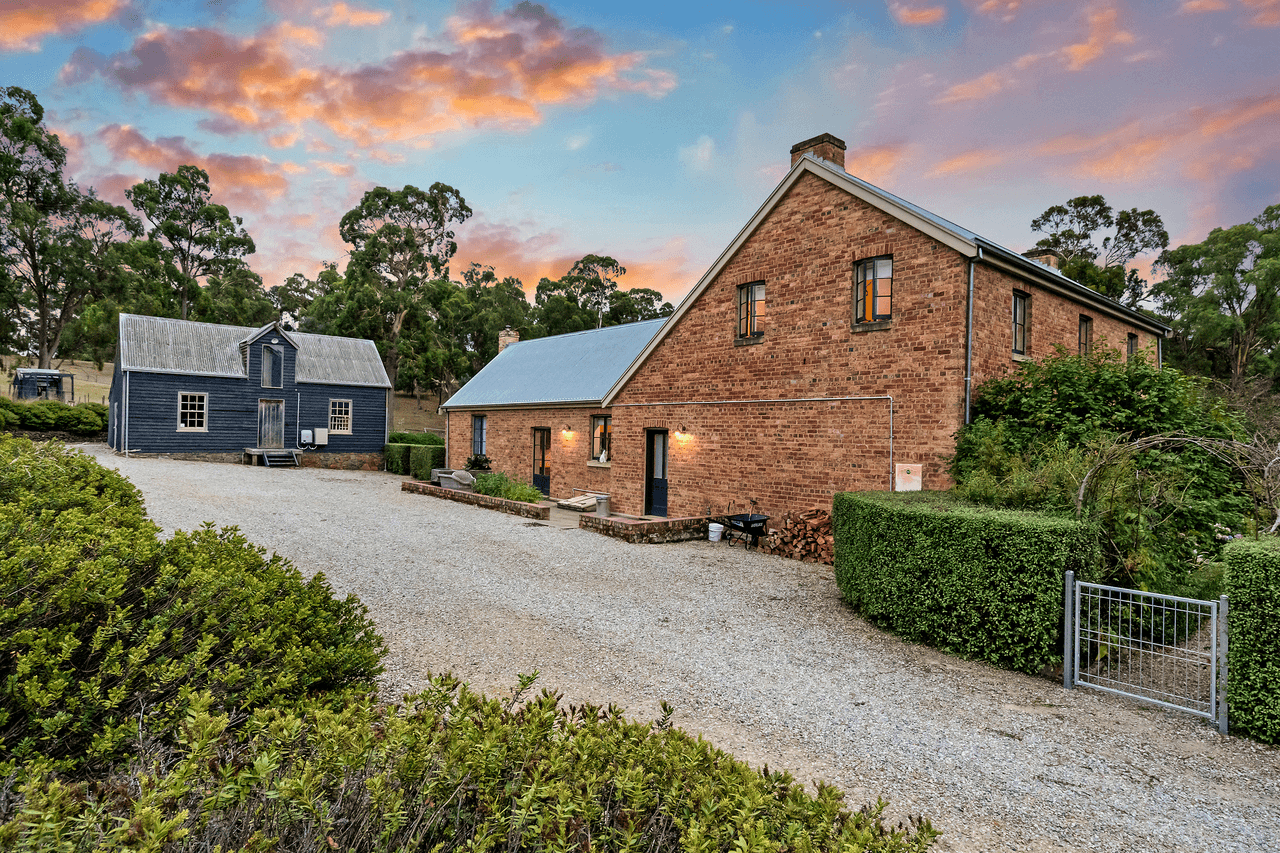 Amaroo Farm, 75 Caledonia Drive, RELBIA, TAS 7258