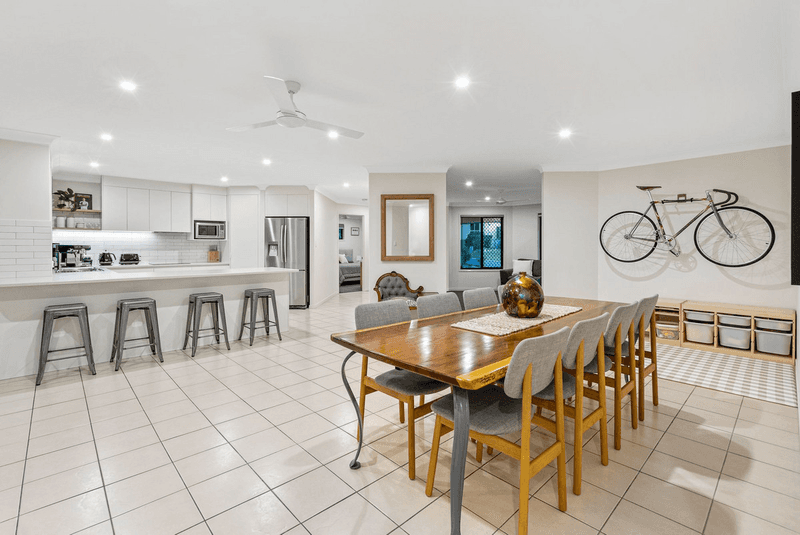 5 Nadine Court, Warner, QLD 4500