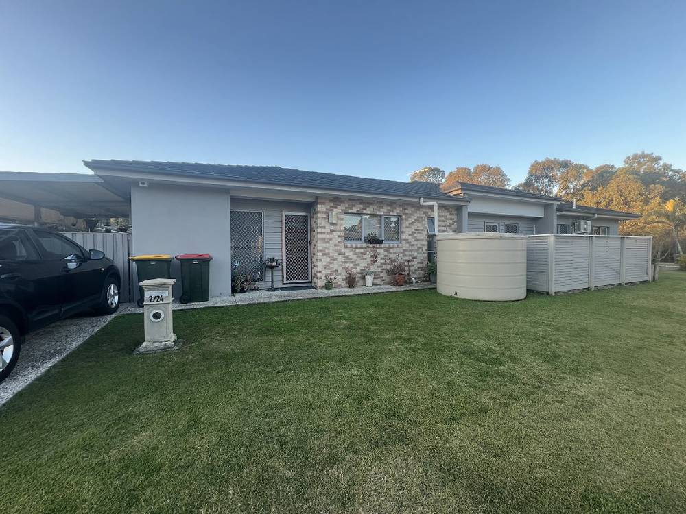 24 Fred Pham Cres, Doolandella, QLD 4077