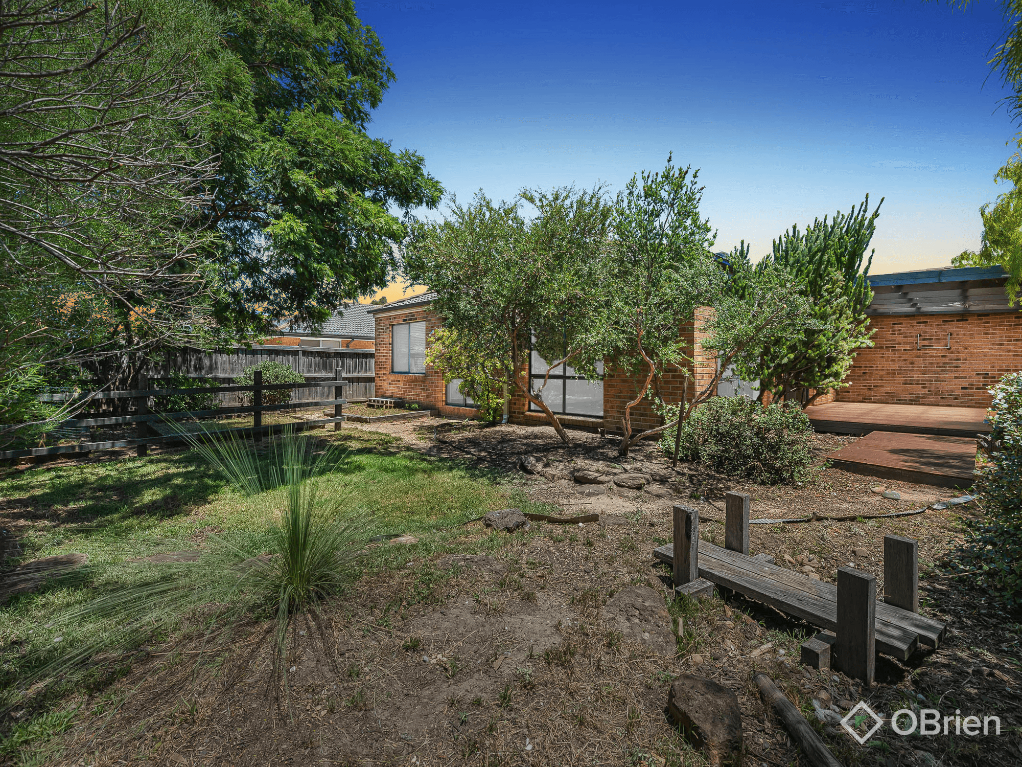 12 Dalmuir Boulevard, Deer Park, VIC 3023