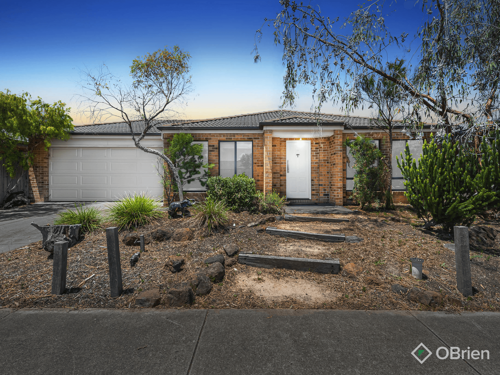 12 Dalmuir Boulevard, Deer Park, VIC 3023