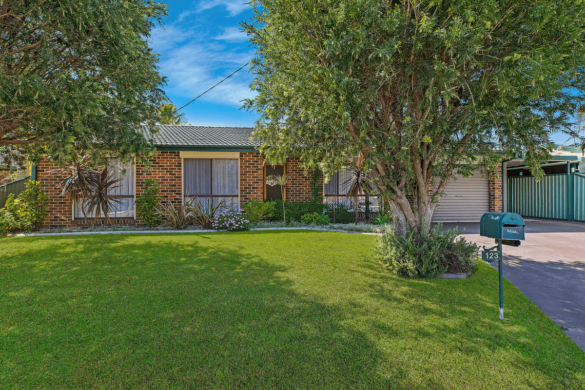 123 Rotherham Street, BATEAU BAY, NSW 2261