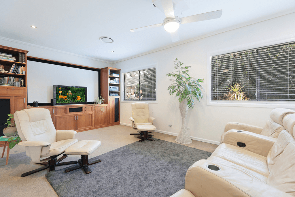 15 Knot Street, CRANEBROOK, NSW 2749