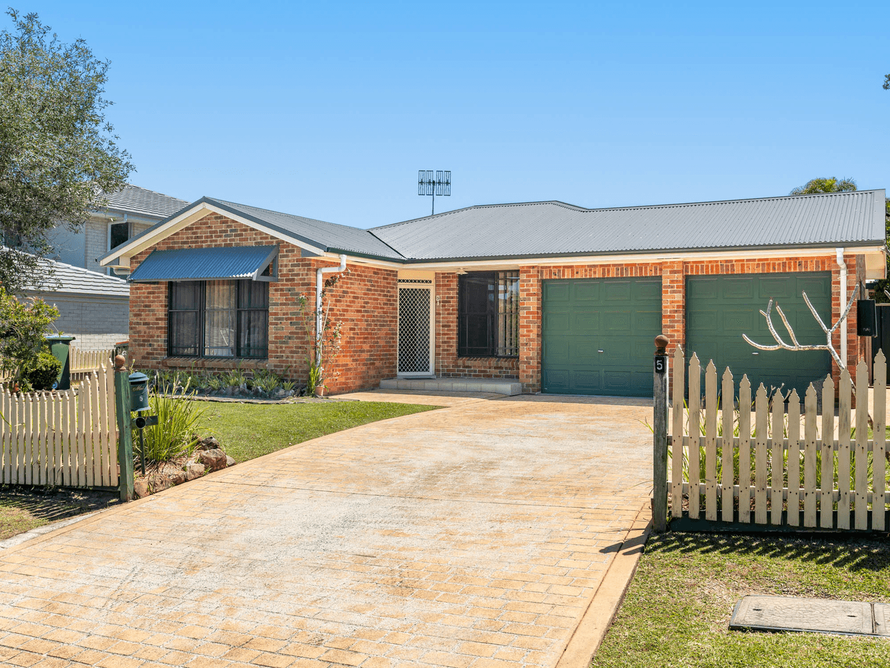 5 Yimbala Street, Killarney Vale, NSW 2261