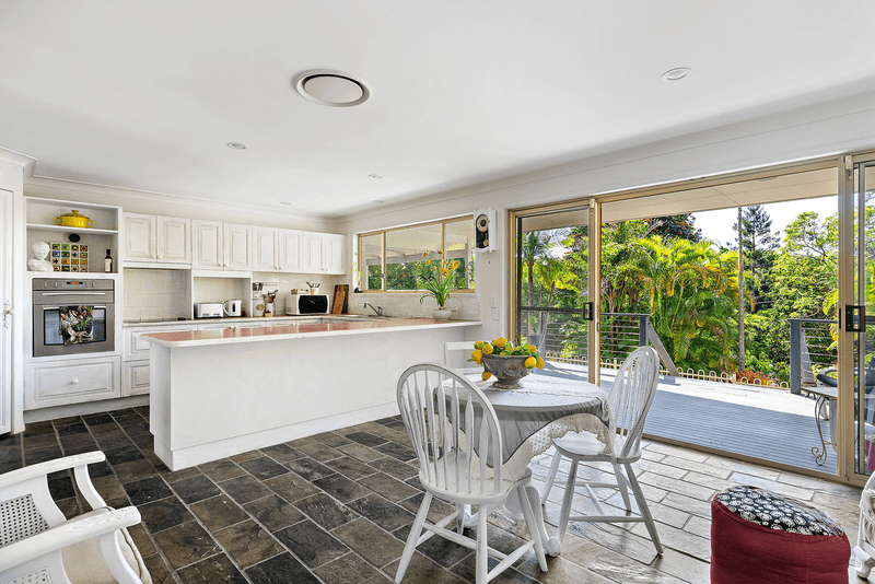 84 Mullers Road, WEST WOOMBYE, QLD 4559