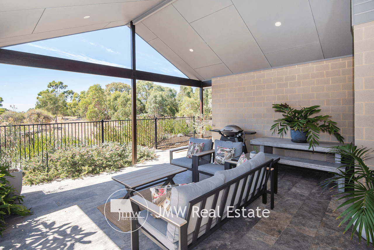 1 Bonnie Close, DUNSBOROUGH, WA 6281