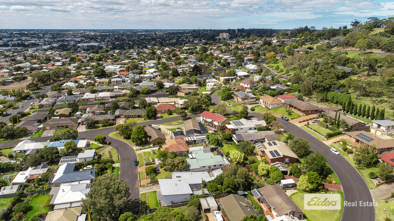 3 MOORAK Crescent, MOUNT GAMBIER, SA 5290