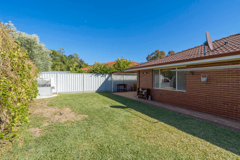 32 Copeland Drive, REDCLIFFE, WA 6104